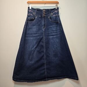 Fashion 2 Love High Waist Floral Detail Denim Maxi Skirt Medium